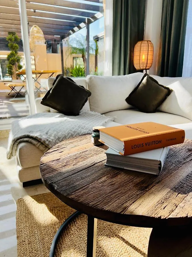 דירה מארבלה Penthouse Au Calme Avec Vue Mer Nature Environnante Et Tres Grandes Terrasses