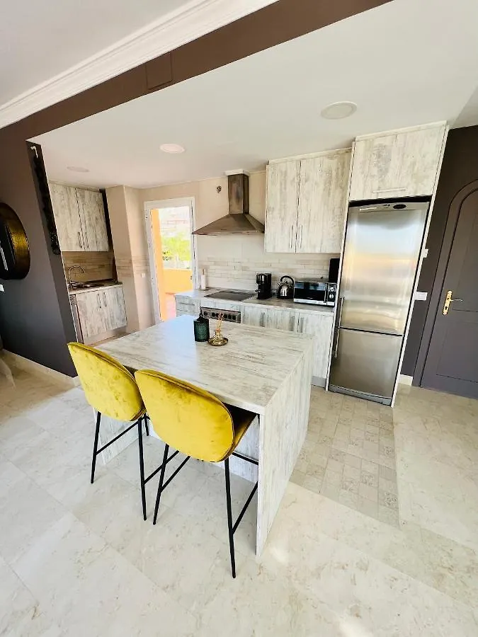 מארבלה Penthouse Au Calme Avec Vue Mer Nature Environnante Et Tres Grandes Terrasses