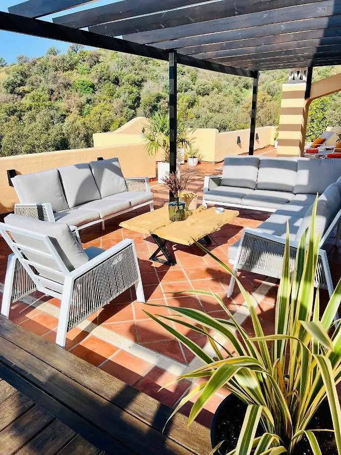 מארבלה Penthouse Au Calme Avec Vue Mer Nature Environnante Et Tres Grandes Terrasses
