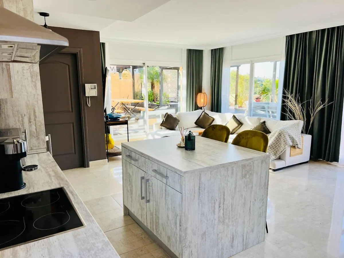 מארבלה Penthouse Au Calme Avec Vue Mer Nature Environnante Et Tres Grandes Terrasses